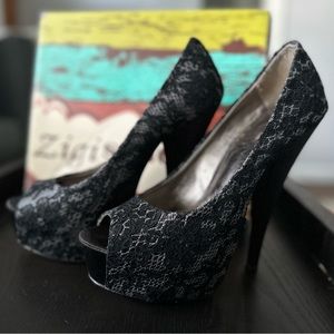 Zigi Soho Romance Heels size 9 like new